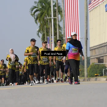 Runner Photo 6498631