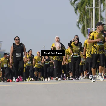 Runner Photo 6498647
