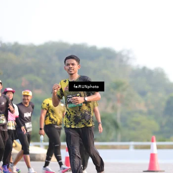 Runner Photo 6498649