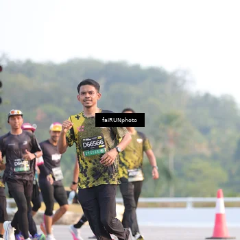 Runner Photo 6498656