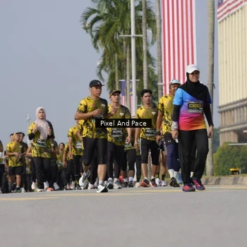 Runner Photo 6498657