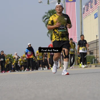 Runner Photo 6498703