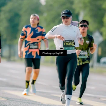 Runner Photo 6498735