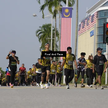 Runner Photo 6498777