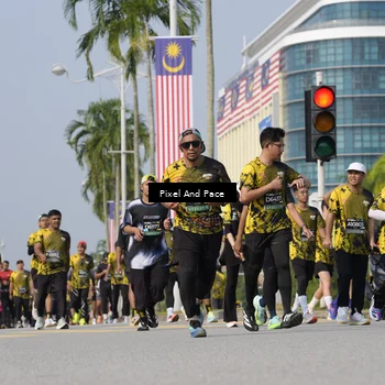 Runner Photo 6498831