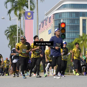 Runner Photo 6498832