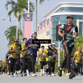 Runner Photo 6498836