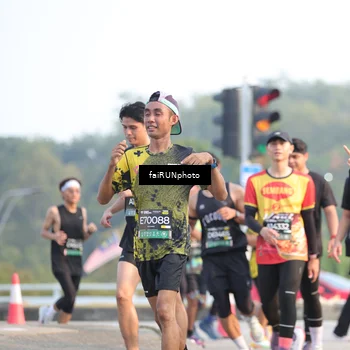 Runner Photo 6498838