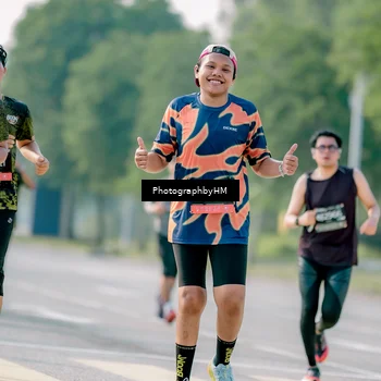 Runner Photo 6498840