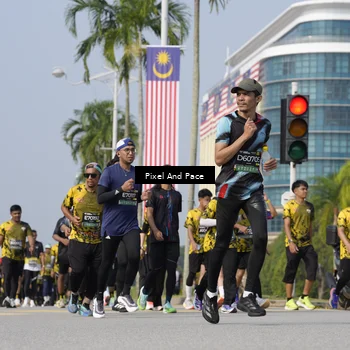 Runner Photo 6498842