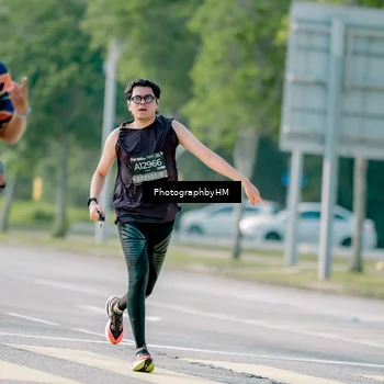 Runner Photo 6498848
