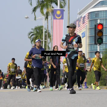 Runner Photo 6498854