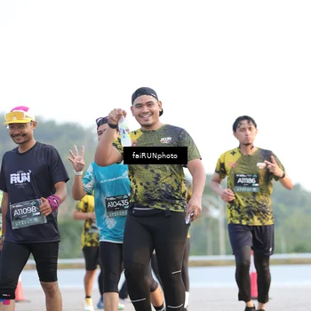Runner Photo 6498870