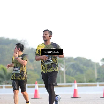 Runner Photo 6498934