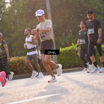 Runner Photo 6498946
