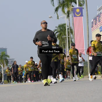 Runner Photo 6498952