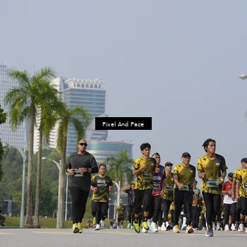 Runner Photo 6498992