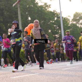 Runner Photo 6499008