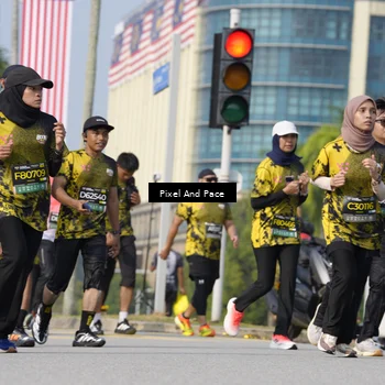Runner Photo 6499044