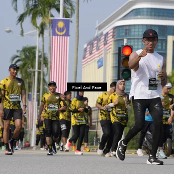 Runner Photo 6499056