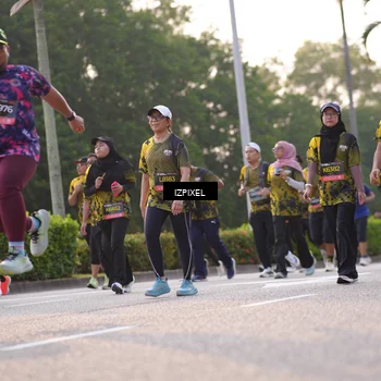 Runner Photo 6499081