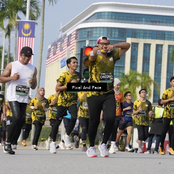 Runner Photo 6499085
