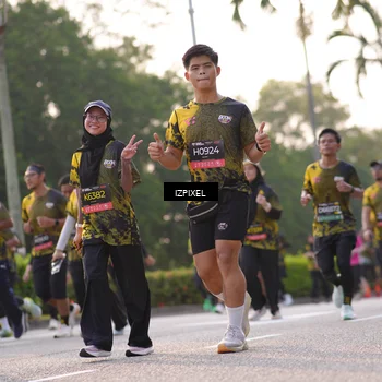 Runner Photo 6499101