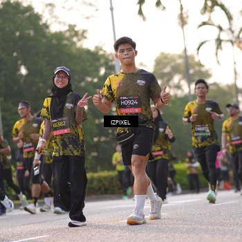 Runner Photo 6499105