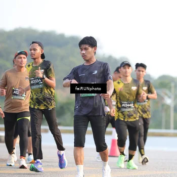Runner Photo 6499108