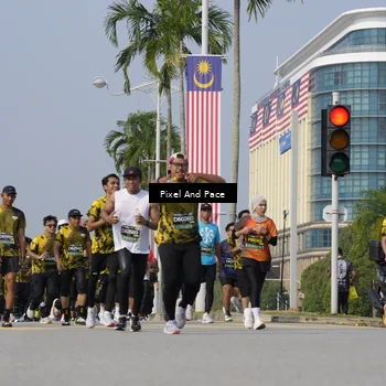 Runner Photo 6499109
