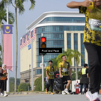 Runner Photo 6499115