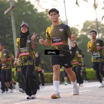 Runner Photo 6499118