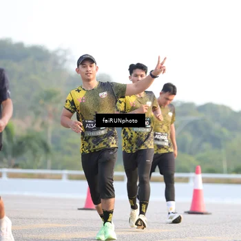 Runner Photo 6499141