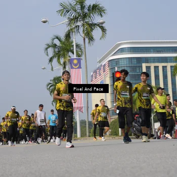 Runner Photo 6499155