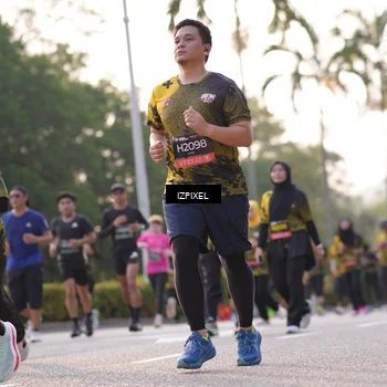 Runner Photo 6499159