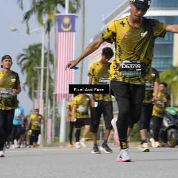 Runner Photo 6499163