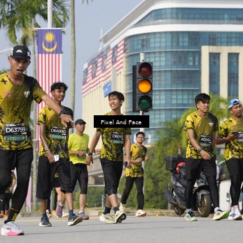 Runner Photo 6499176