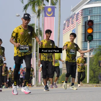 Runner Photo 6499179