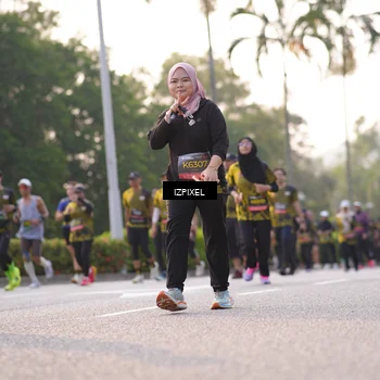 Runner Photo 6499253