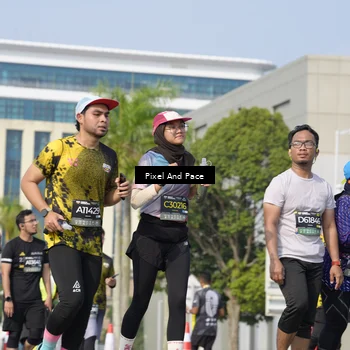 Runner Photo 6499257