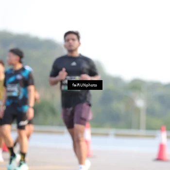 Runner Photo 6499265