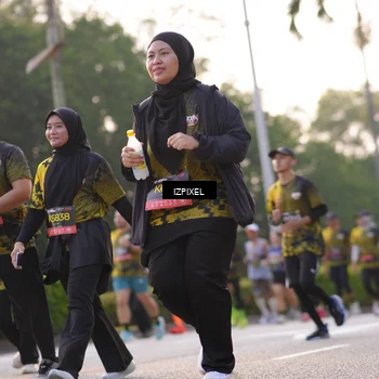 Runner Photo 6499266
