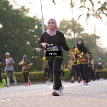 Runner Photo 6499286