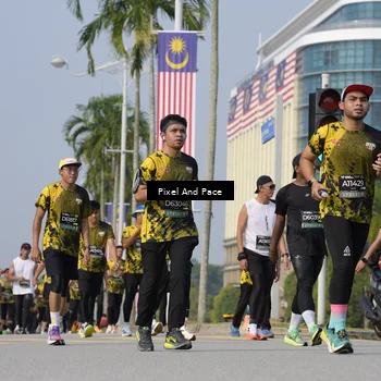Runner Photo 6499287