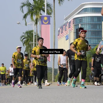 Runner Photo 6499288