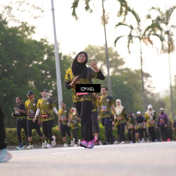 Runner Photo 6499295