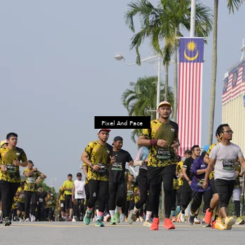 Runner Photo 6499366