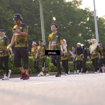 Runner Photo 6499391