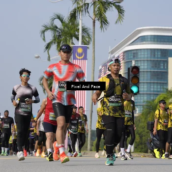 Runner Photo 6499398