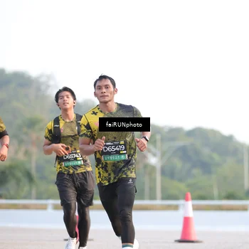 Runner Photo 6499419